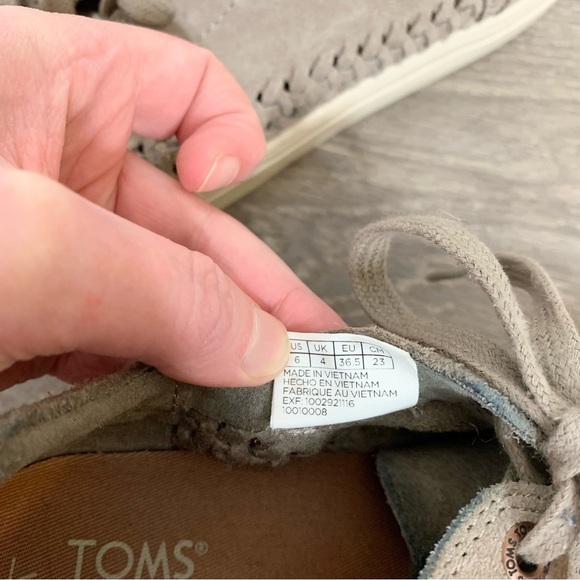 Toms Lenox Sneakers Shoes Lace Up Suede Woven Panel Desert Grey Women Size 6 - Picture 12 of 16